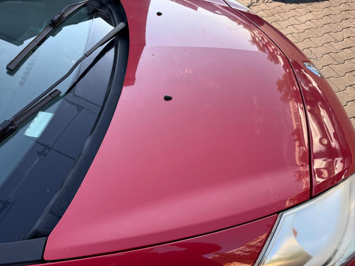 Renault Clio 3 original Motorhaube OV727 Spanischrot Facelift BJ09